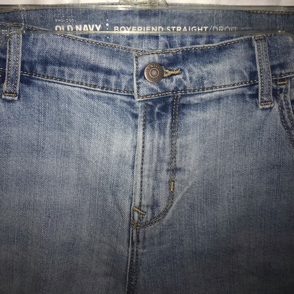NWT Old Navy Ripped Jeans - Picture 3 of 4